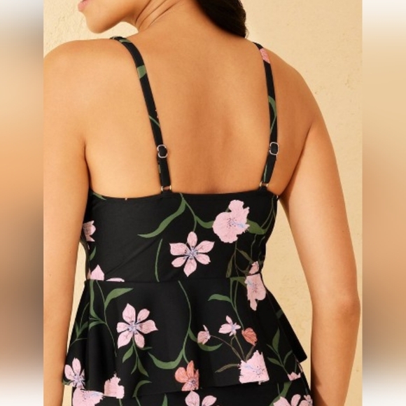 Set-Black Pink Green-Floral Tankini With Matching Bikini Bottom. - Picture 3 of 4